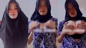 Bokep Jilbab Ukhti Nabilah Remas Toket Gede Kost